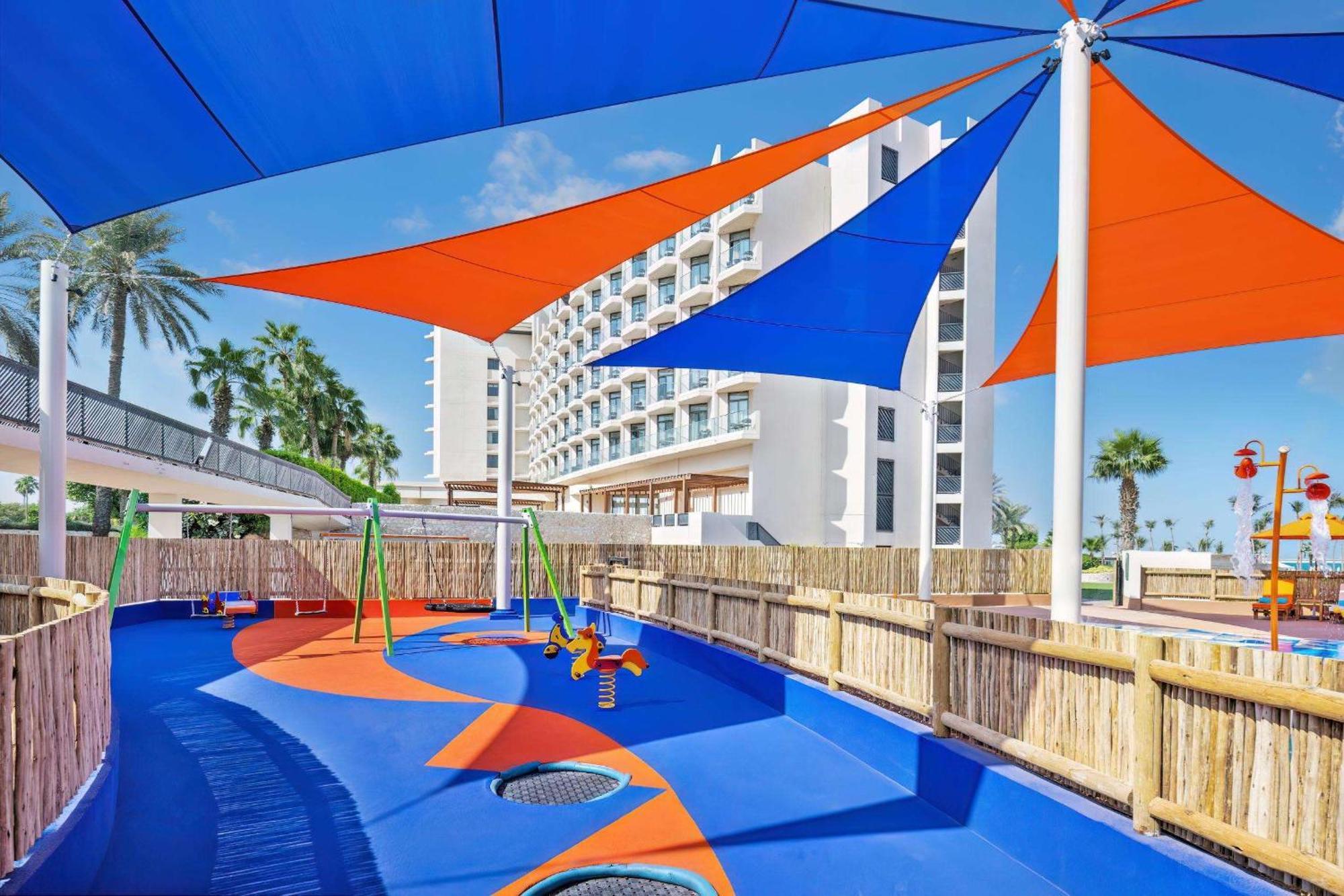 Ja Beach Hotel, Dubai Ngoại thất bức ảnh Playground at the Atlantis Paradise Island