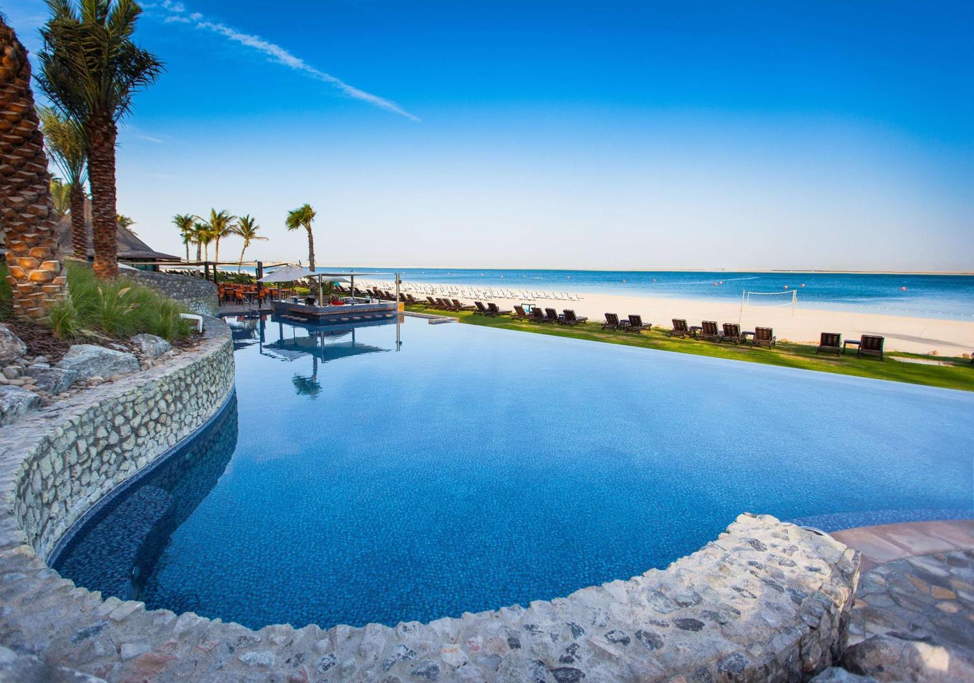 Ja Beach Hotel, Dubai Ngoại thất bức ảnh The Cove Rotana Resort