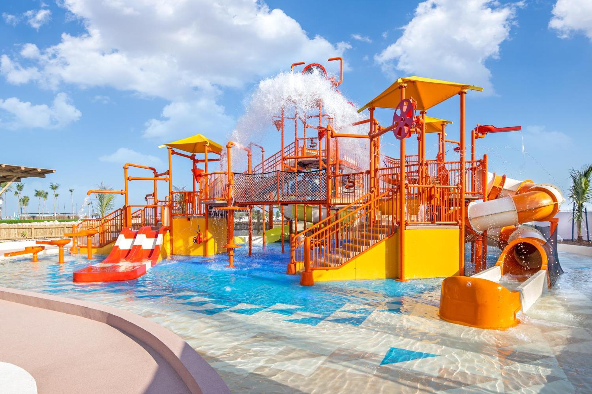 Ja Beach Hotel, Dubai Ngoại thất bức ảnh Splash Island